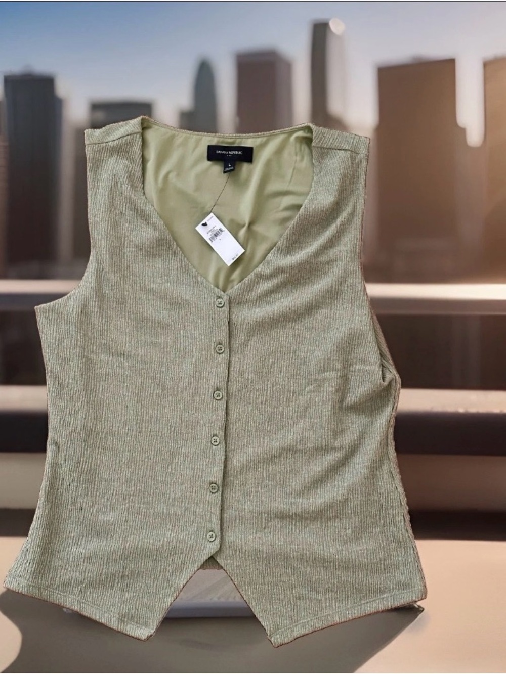 Banana Republic Factory Jacquard Crinkled Vest Top Mosstone Green Size L NWT